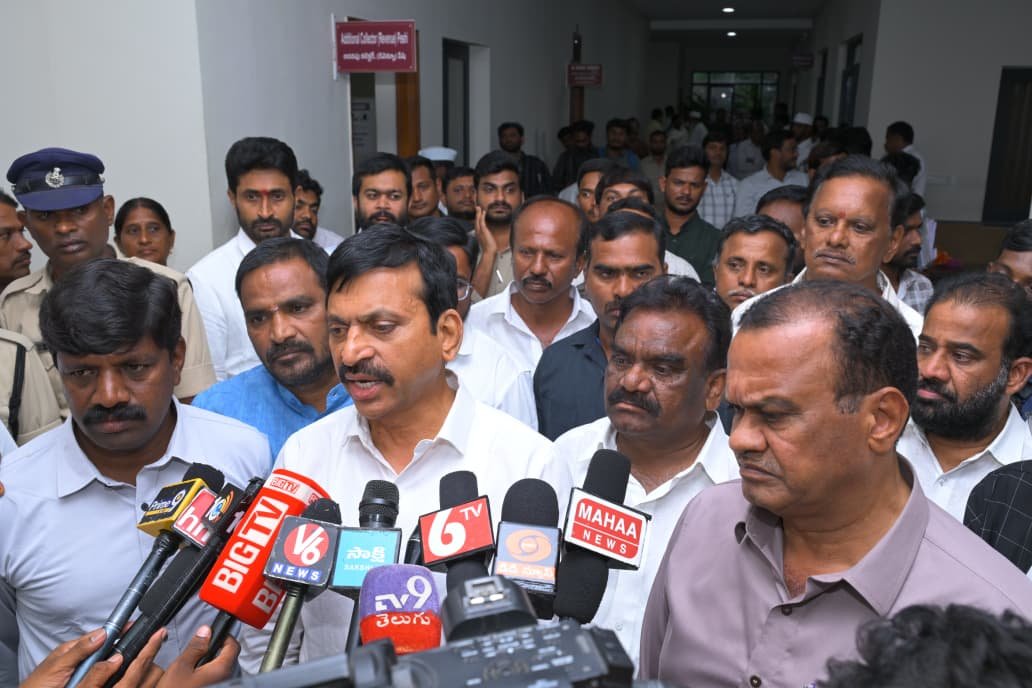 భూ సమస్యల పరిష్కారానికే భూభారతి చట్టం: మంత్రి పొంగులేటి