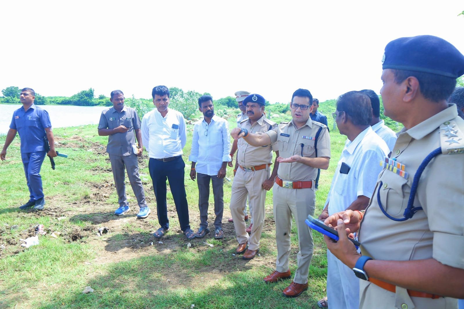 వినాయక విగ్రహాల నిమజ్జనానికి ప్రత్యామ్నాయ ఏర్పాట్లను పరిశీలించిన పోలీస్ కమిషనర్
