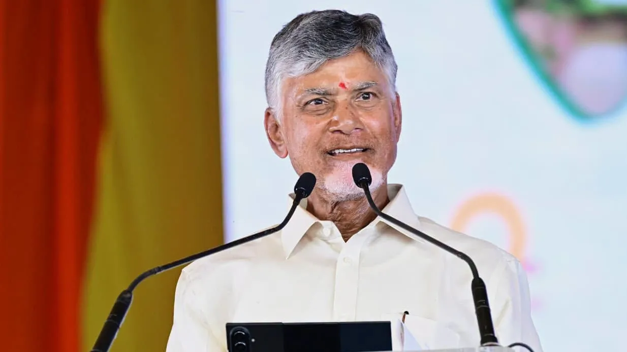 గురువు స్థానాన్ని ఎవరూ భర్తీ చేయలేరు.. సీఎం చంద్రబాబు కీలక వ్యాఖ్యలు