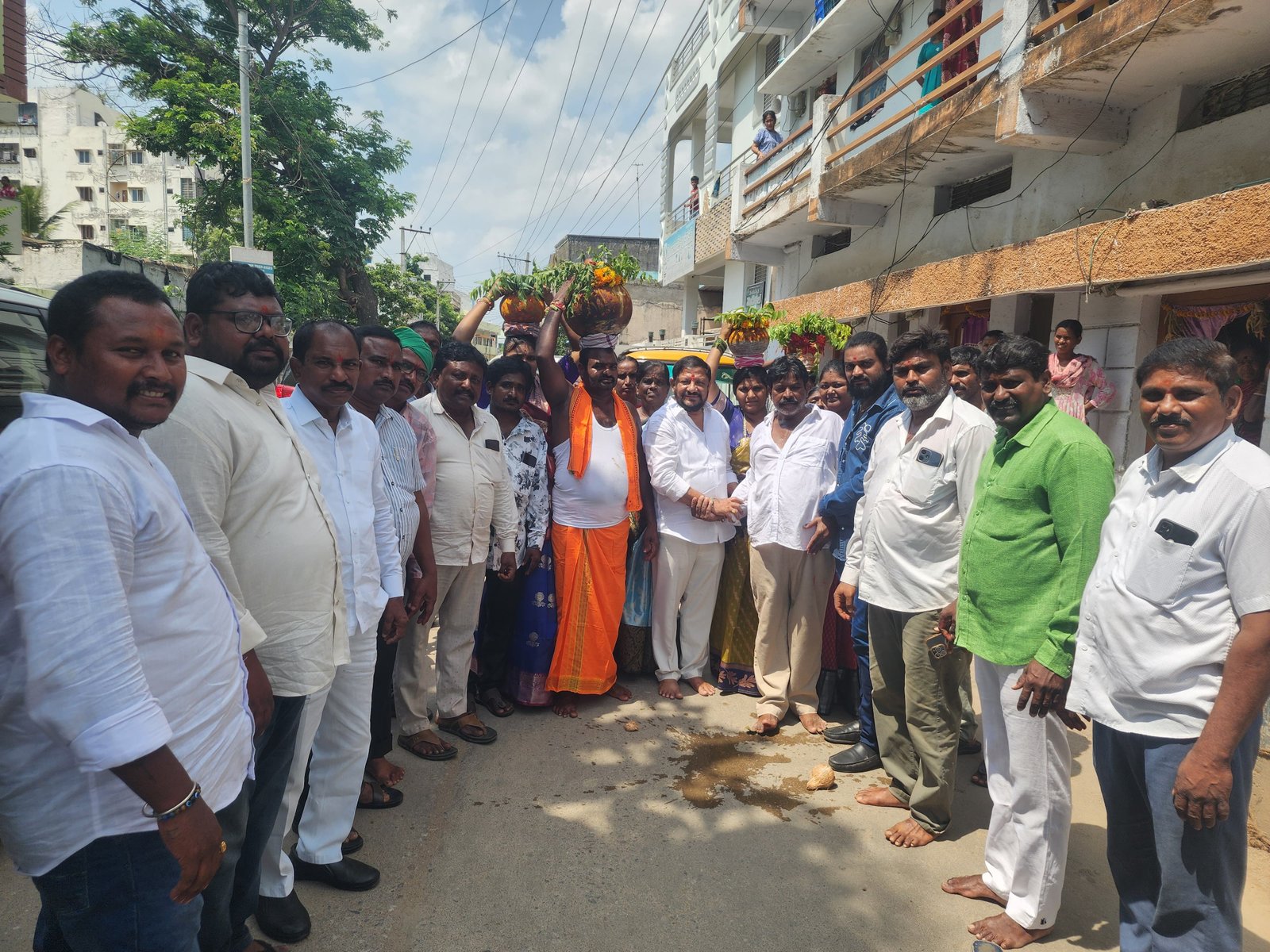 ఘనంగా శ్రీశ్రీశ్రీ వన ముత్యాలమ్మ తల్లి బోనాల వేడుకలు