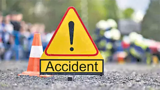 యూపీలో ఘోర ప్రమాదం.. 12 మంది మృతి!