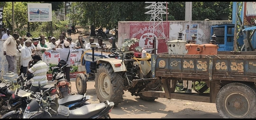 రైతులకు నాణ్యమైన కరెంటు తోపాటు 12 గంటలు కరెంటు ఇవ్వాలి - Additional Image
