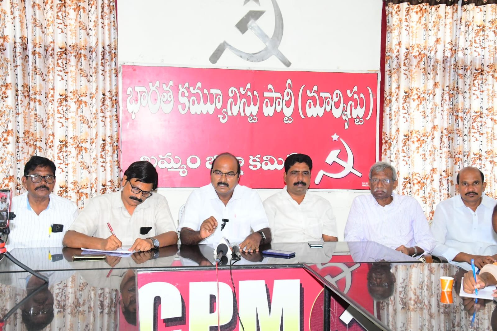 ఇందిరమ్మ ఇళ్ల కేటాయింపుల్లో అధికార దుర్వినియోగం